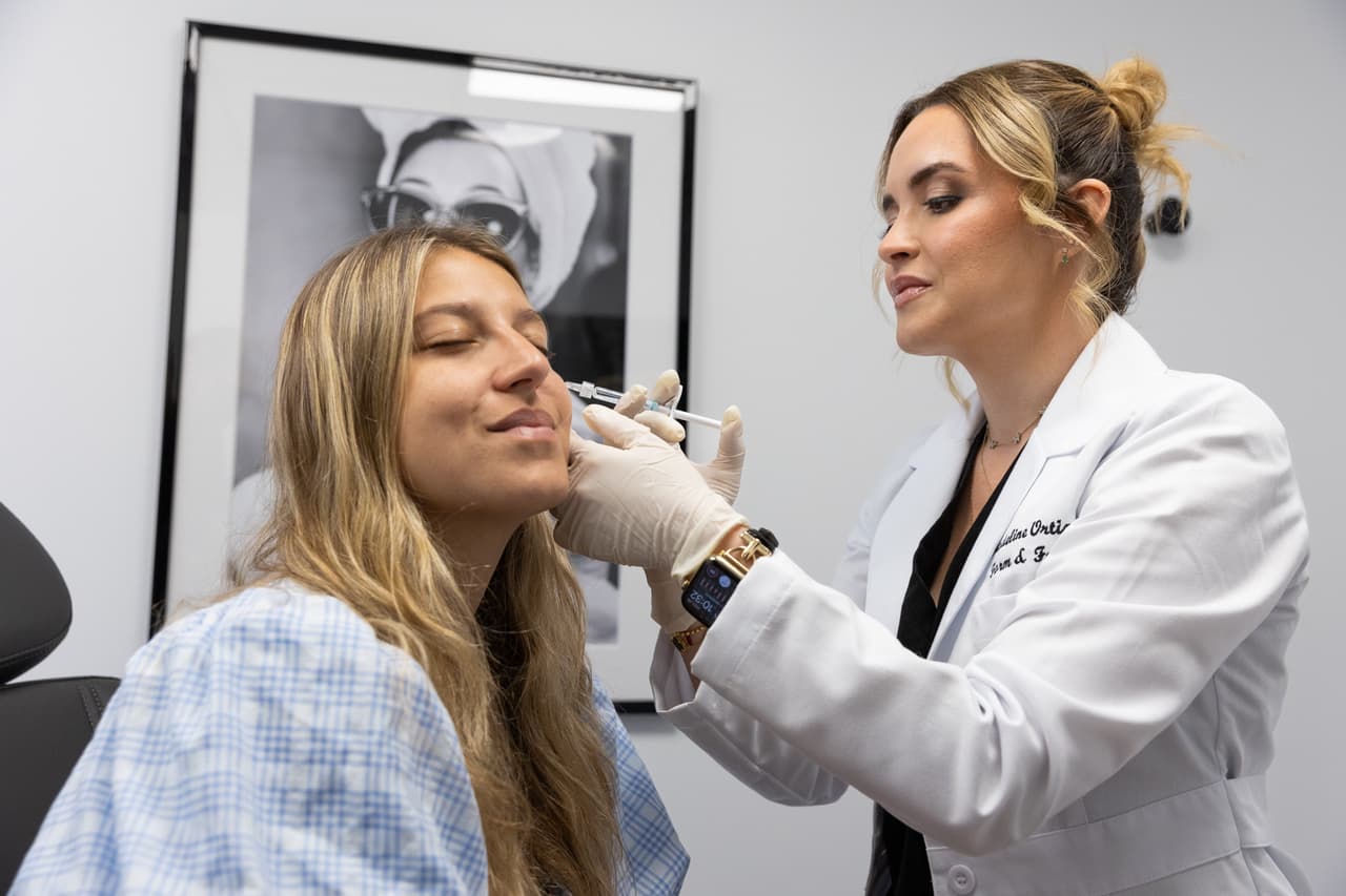 Filler treatment at Form & Function