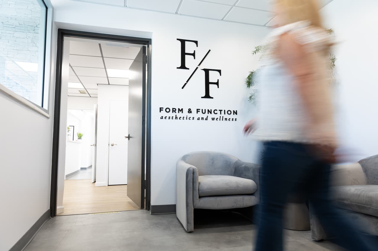 Form & Function reception lounge